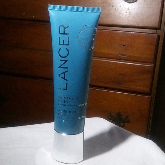 LANCER - Picture 2 of 4